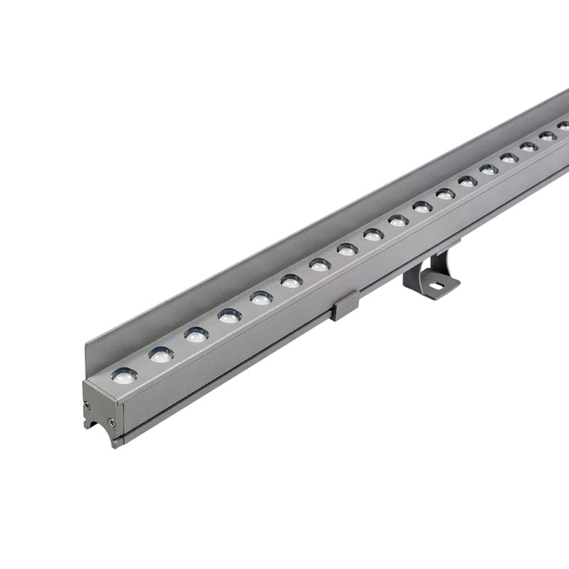 Aluminum cover line light